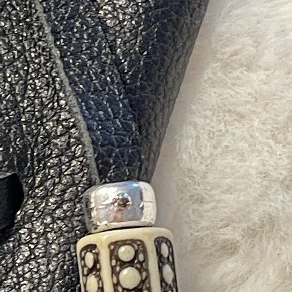 Extra long ( 10 inch) black leather wrap around tube w/ beads and clip - Picture 8 of 9